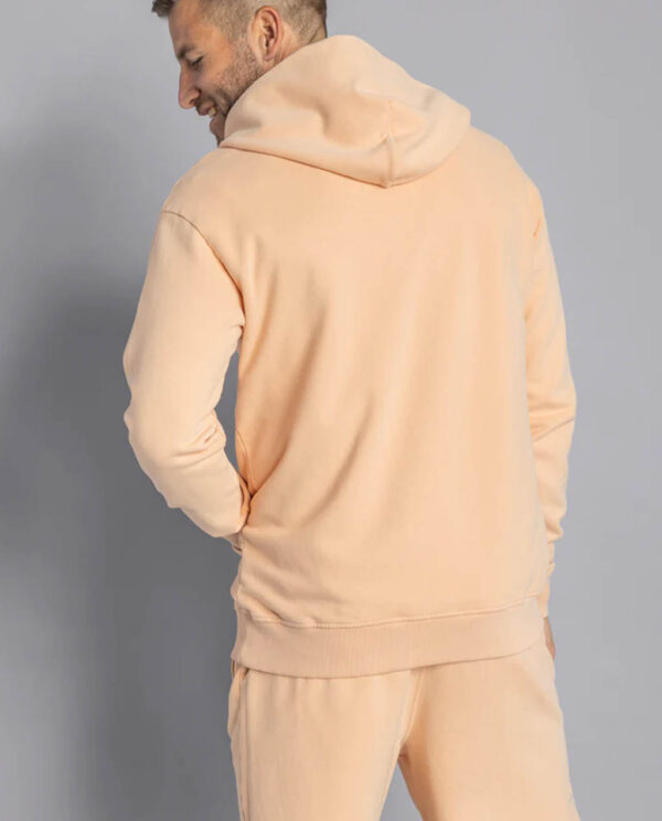Dirts-Mode_0004_Hoodie Peached 5