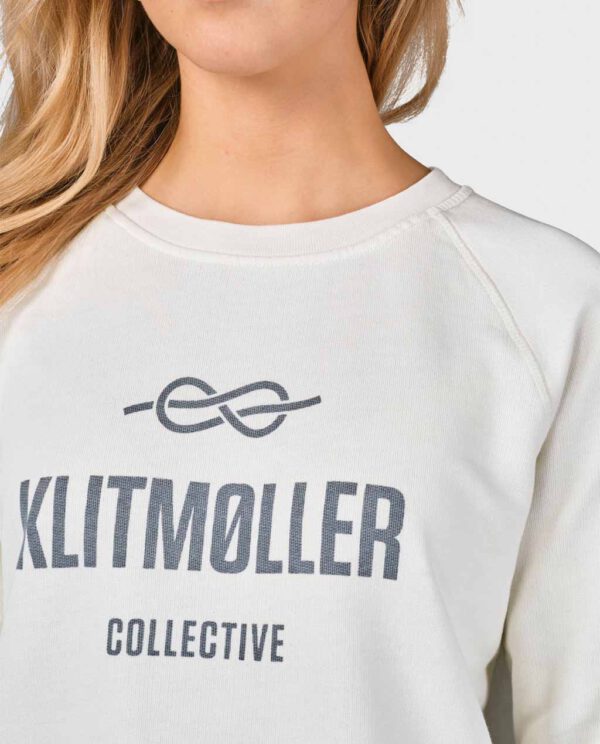 KLITMOLLER Produktbilder.psd_0019_Maja_logo_crew-Sweatshirts-KC1002-Cream-3_1000x