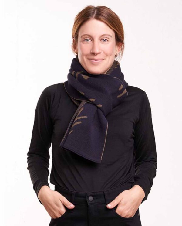 SUSLET _0007_bleed-clothing-2396a-tree-scarf-navy-studio-04.jpg