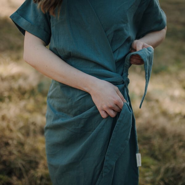 MELLA_Waldgruen_4.jpg