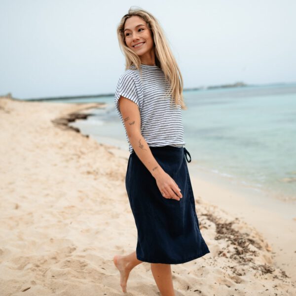 TILDE_Marineblau_10.jpg